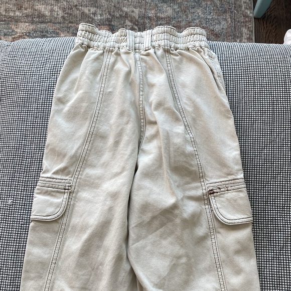 BDG Urban Outfitters Relaxed Skate Jean Cargo in Size 24 - off white denim - Picture 4 of 8